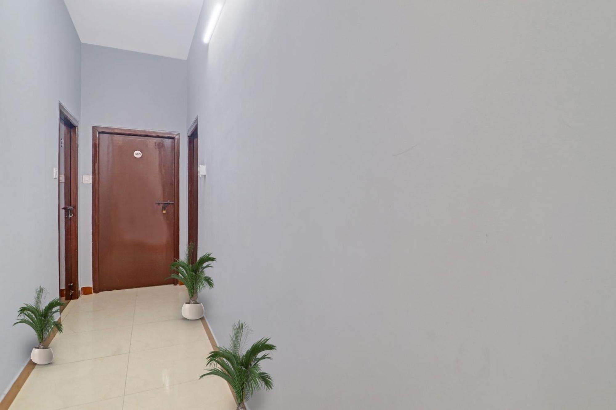Hotel O Jagannath Near Shilparamam Kondapur  Экстерьер фото